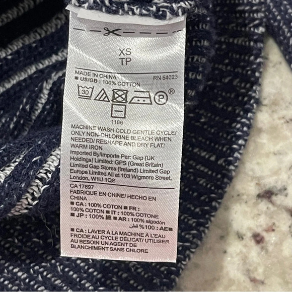 Gap Sweater Navy White Stripe Crew Neck Size XS 100% Cotton Gap Factory Nautical - Picture 4 of 8